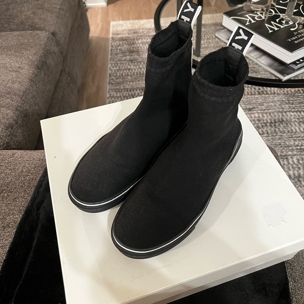 Givenchy George V Sock Sneakers